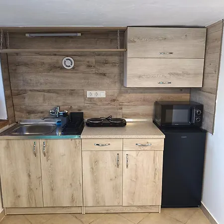 Piqueno Vendeghaz Apartament Celldömölk
